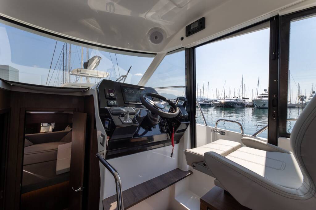 Motorboot Antares 11 Desire