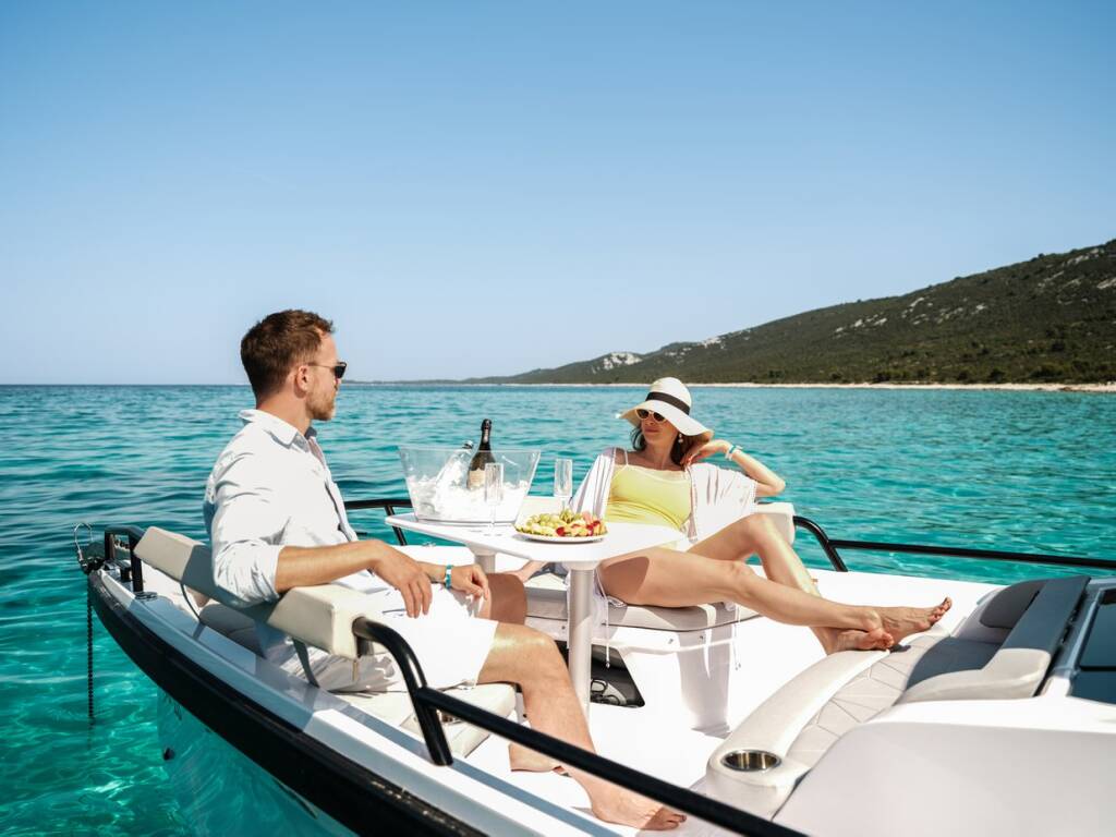 Axopar 29 Sun Top Axopar 29