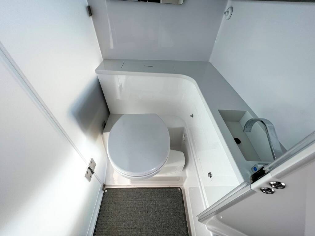 Motorboot Axopar 37 XC Cross Cabin Kaizen