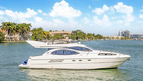 Motor yacht Azimut 46 Evolution Marta