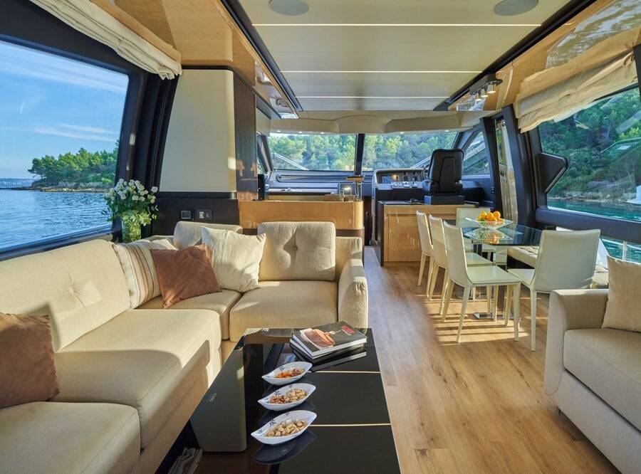 Motoryacht Azimut 72 Relax of Croatia