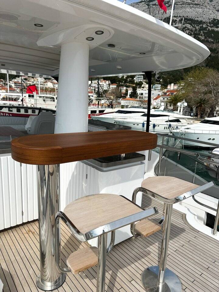 Motor yacht Azimut Magellano 66 Moon light