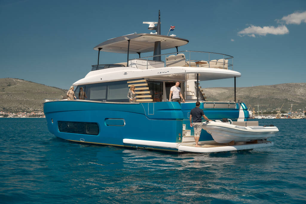 Motor yacht Azimut Magellano 66 Ava 2