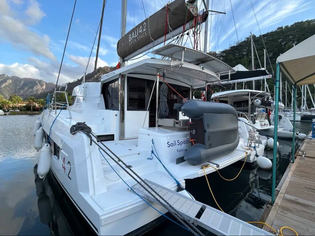 Bali 4.2 Sail Spazio