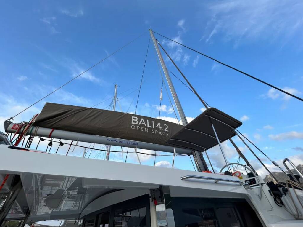 Bali 4.2 Sail Spazio