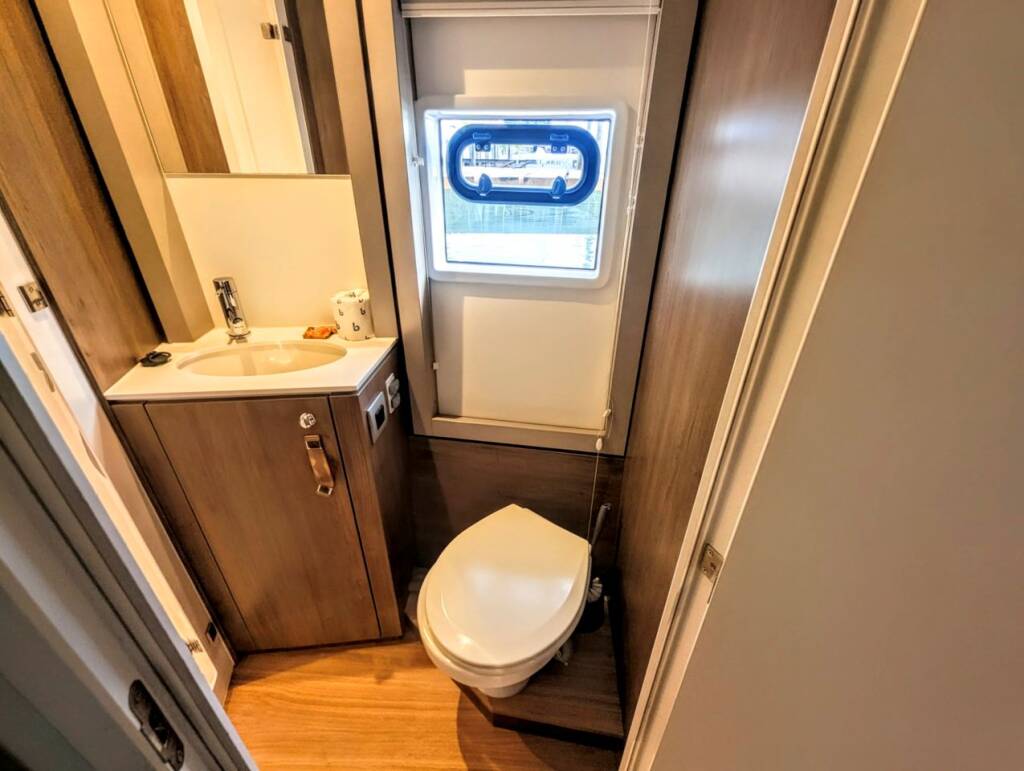 Bali 4.4 CURRENT BREAK