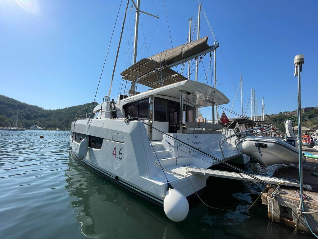 Bali 4.6 Sail Aquarius
