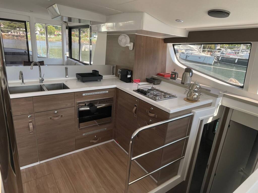 Bali 4.6 Sail Aquarius