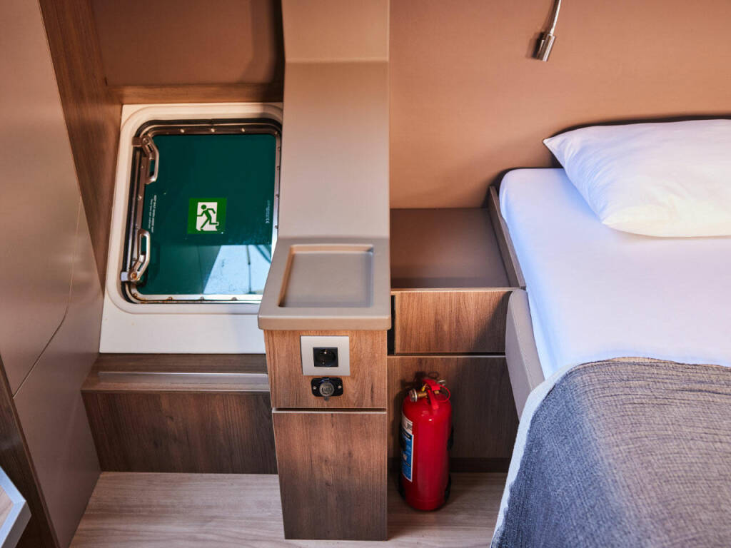 Catamaran Bali 4.8 Ediba Taurus