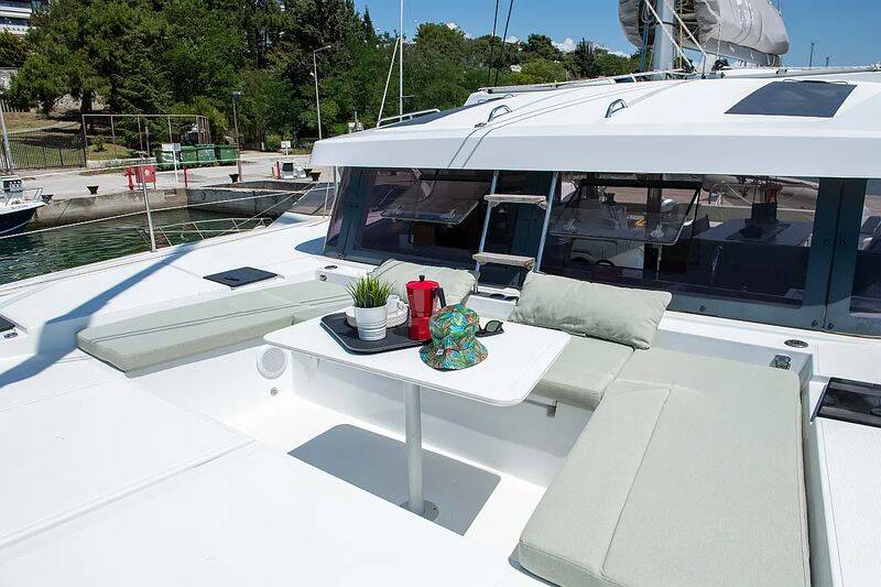 Bali Catsmart Ela Thalasa III