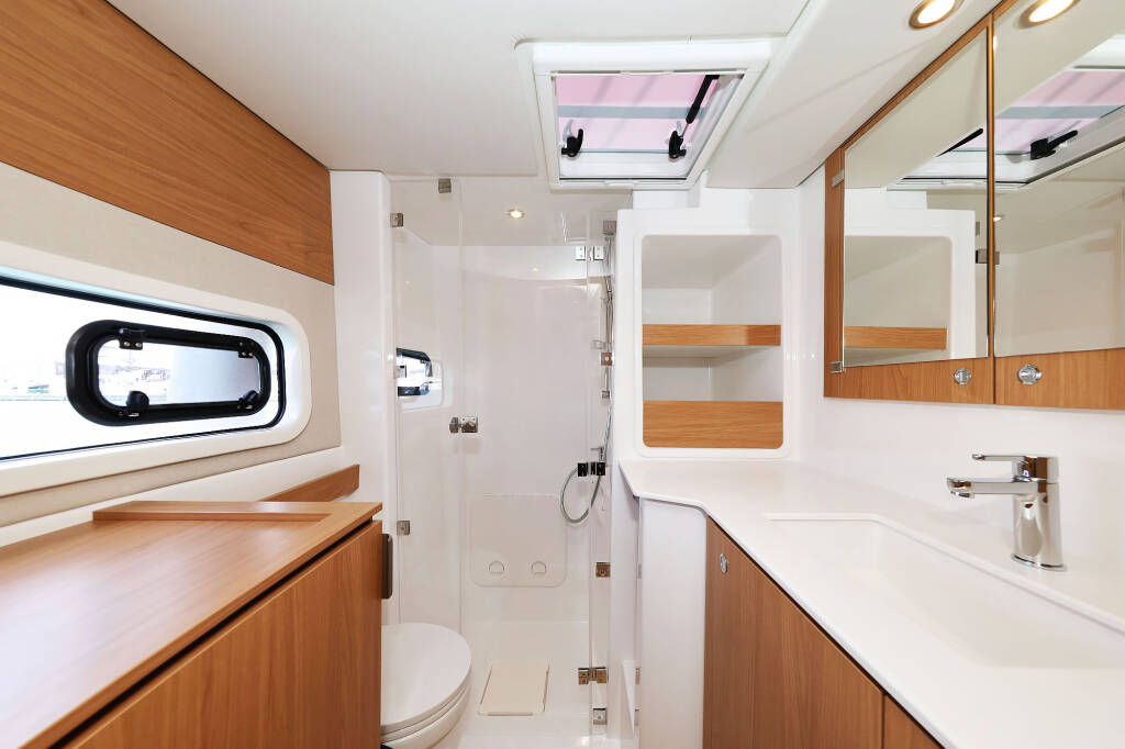 Bali Catspace OW Playtime - OW