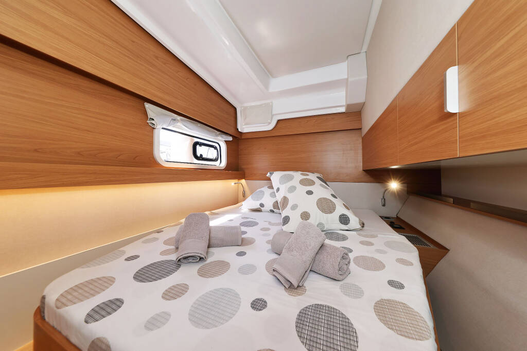 Bali Catspace OW Playtime - OW