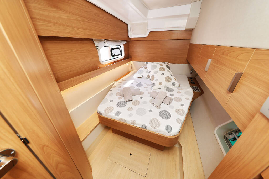 Bali Catspace OW Playtime - OW