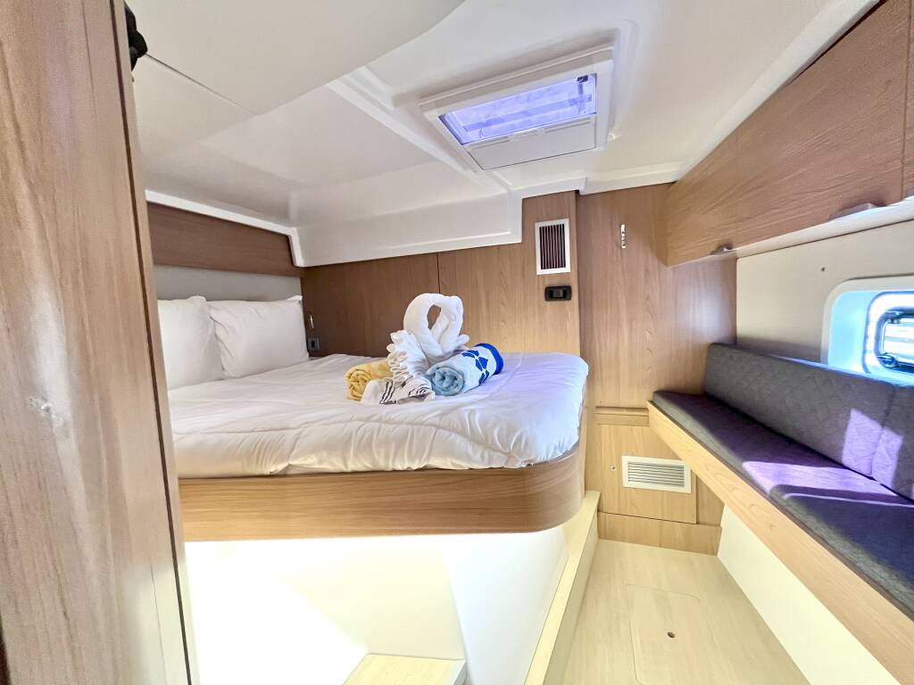 Bali Catspace OW Yamas