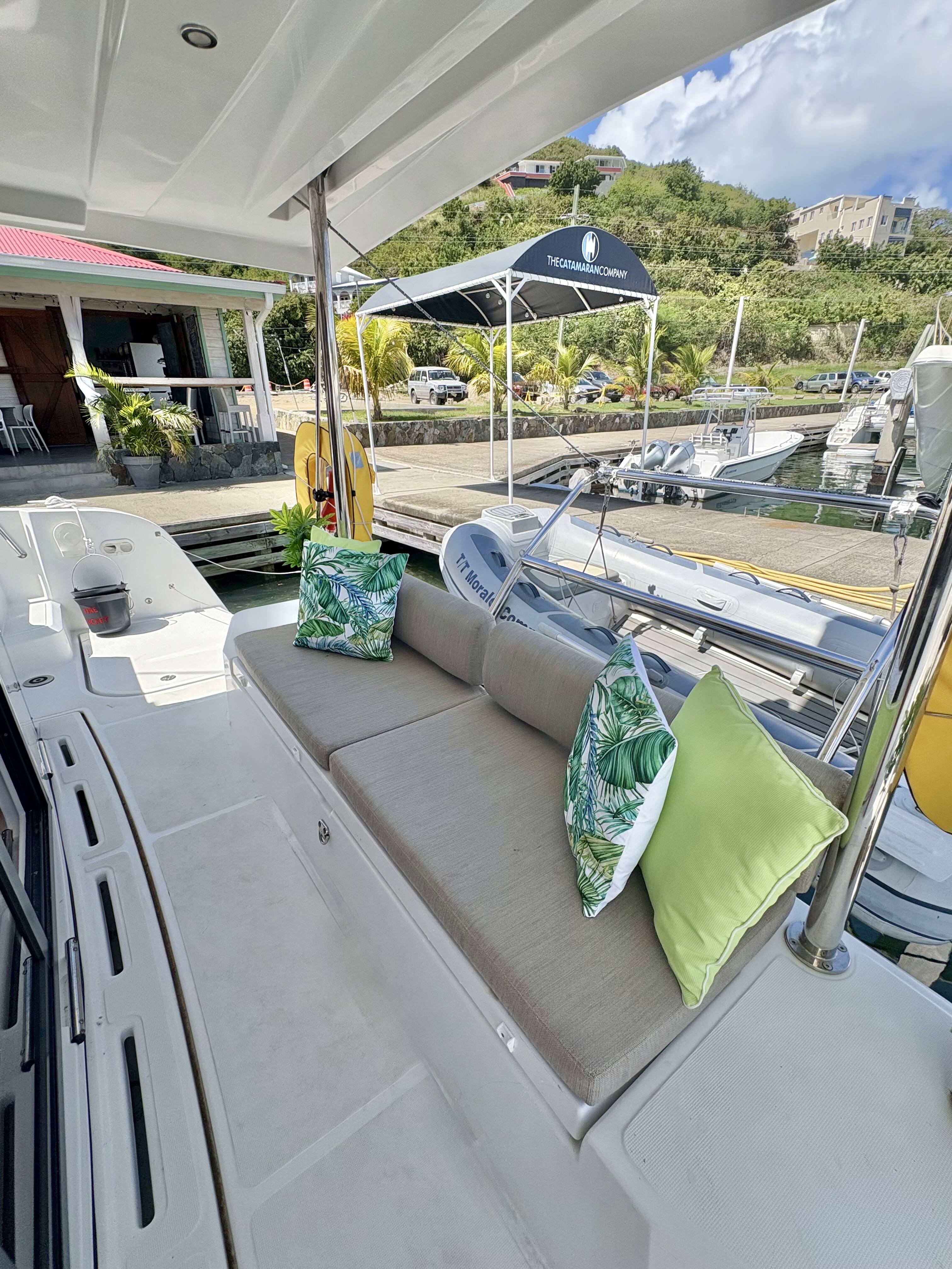 Bali Catspace OW Morale Compass