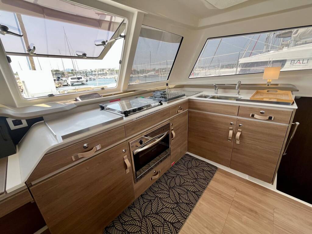 Bali Catspace OW Les Evadees