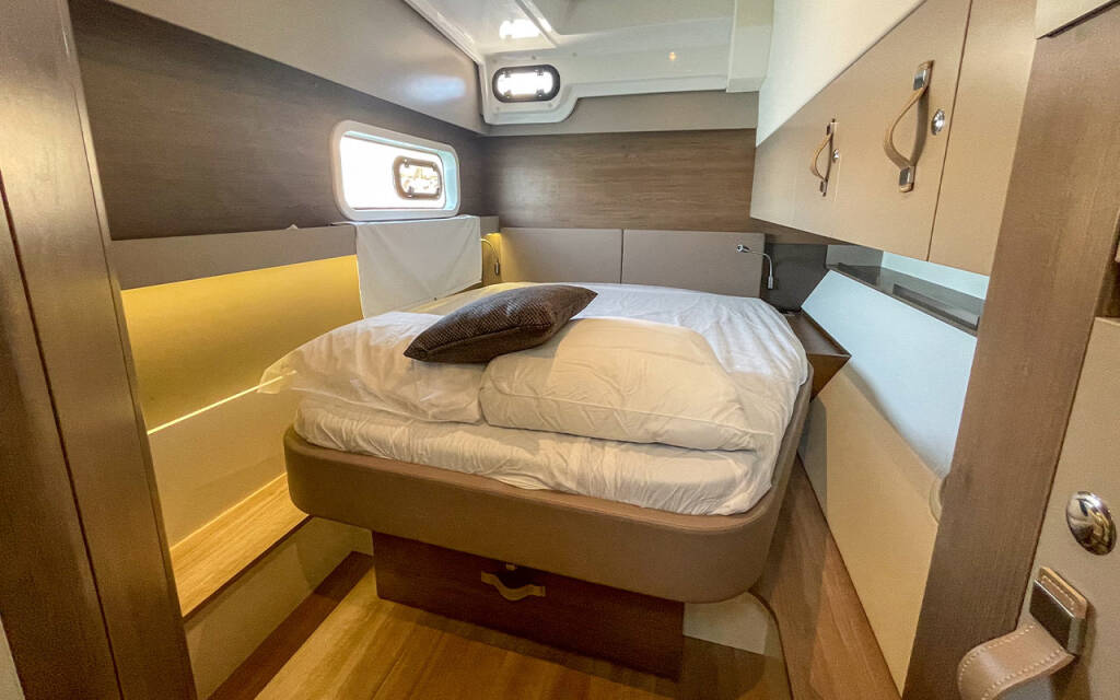 Bali Catspace OW Jacamar