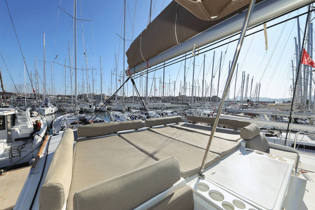 Bali Catspace Dragonfly