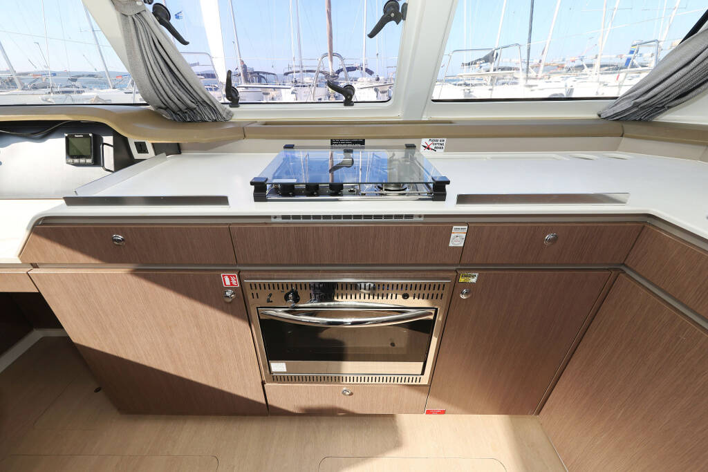 Bali Catspace Dragonfly