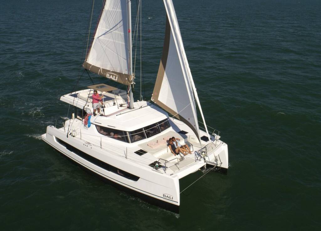 Katamaran Bali Catspace Sail Spica
