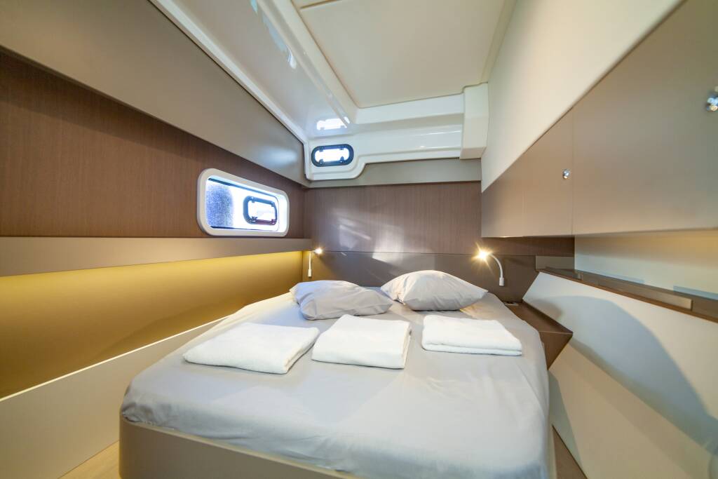 Bali Catspace Sail Solaris