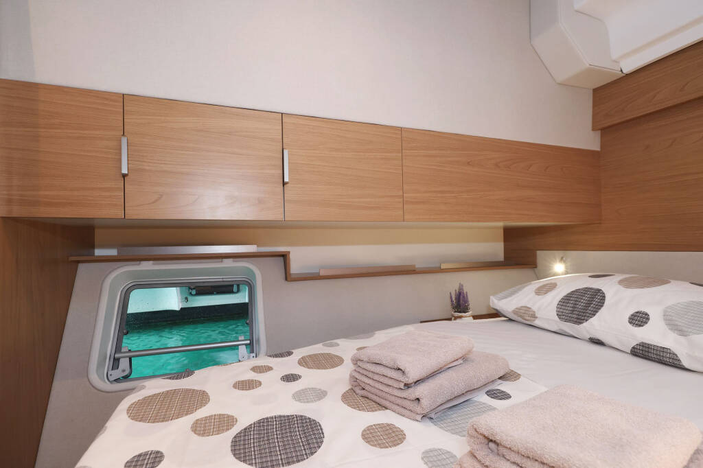 Bali Catspace Sapphire