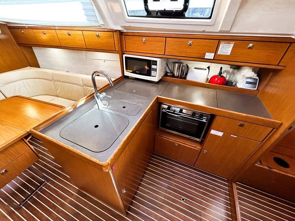 Segelyacht Bavaria 37 Jitterbug