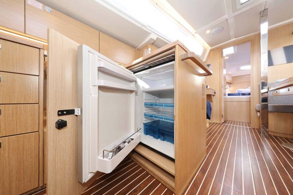 Segelyacht Bavaria C38 Style Amore