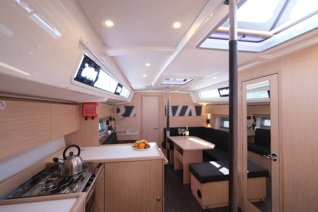 Segelyacht Bavaria C38 Coral