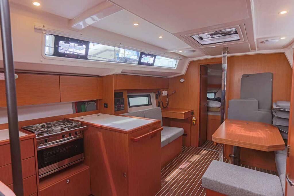 Segelyacht Bavaria C38 Cloud Rider