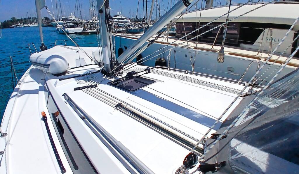 Segelyacht Bavaria C38 Eleni