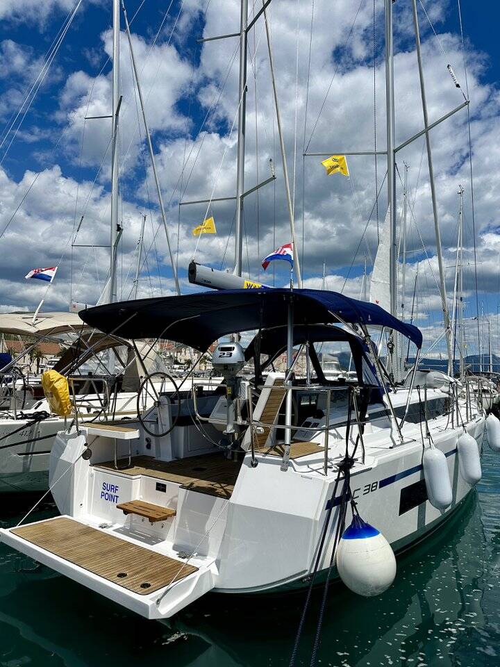 Segelyacht Bavaria C38 Surf Point