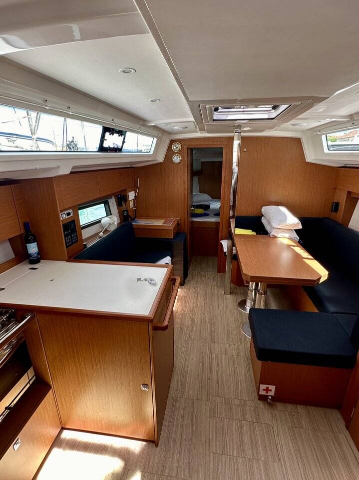 Segelyacht Bavaria C38 Surf Point