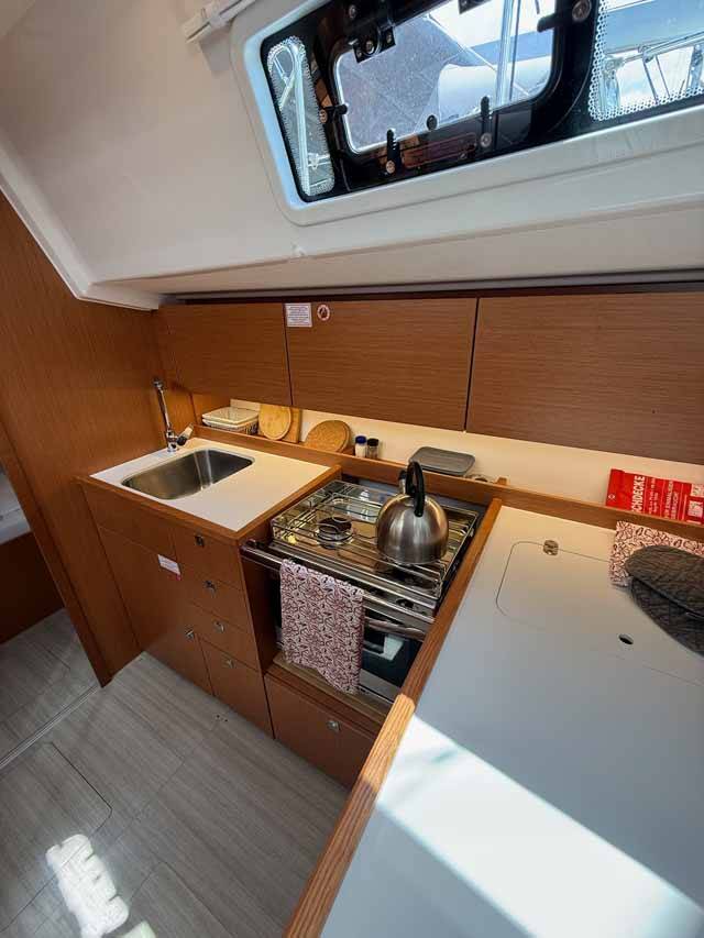 Segelyacht Bavaria C38 The Cat