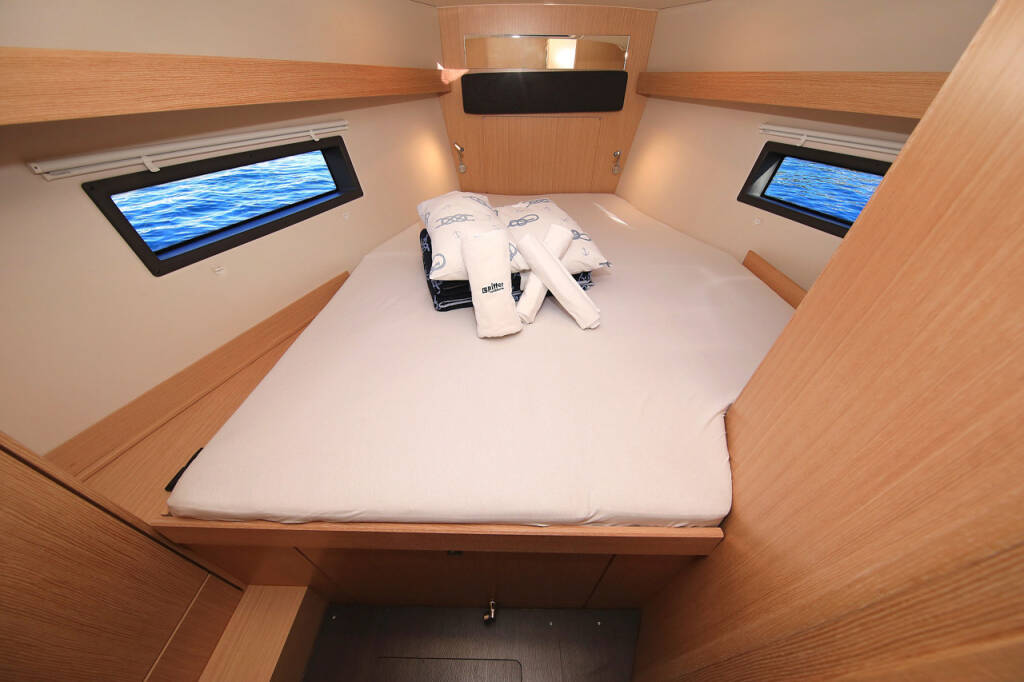 Bavaria C42 Style Lizzy