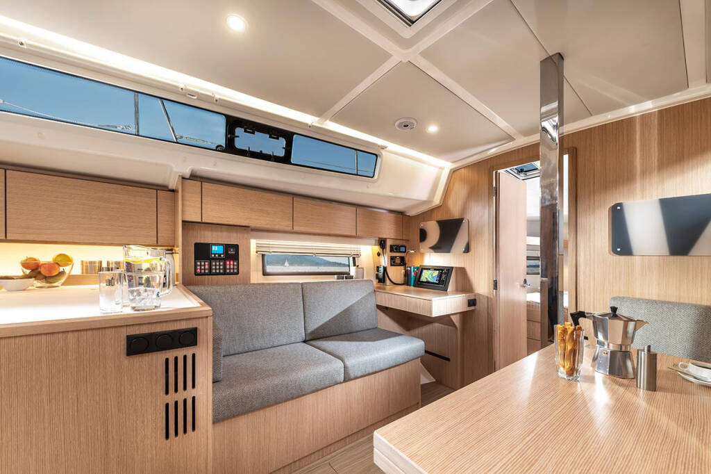 Segelyacht Bavaria C42 Style Polaris