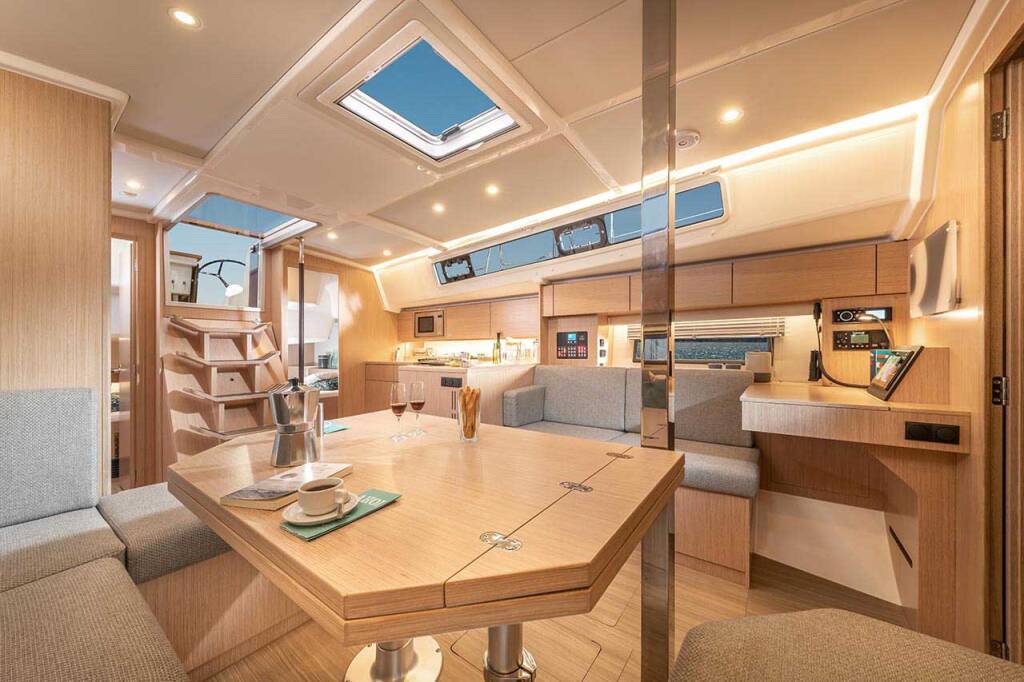 Segelyacht Bavaria C42 Style Aurelia