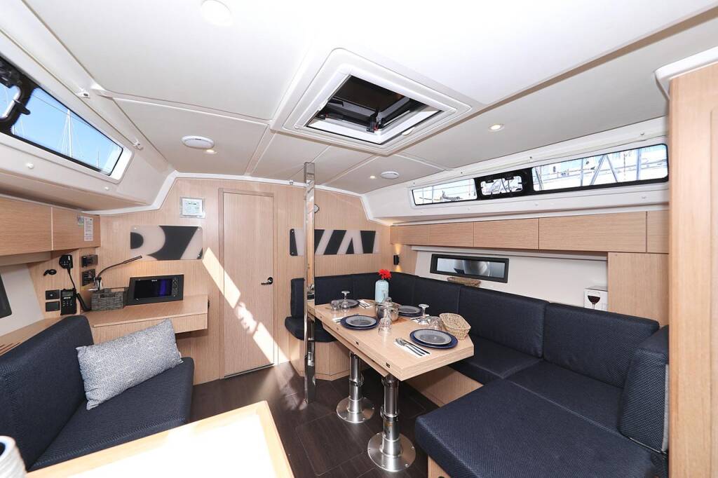 Bavaria C42 First Light