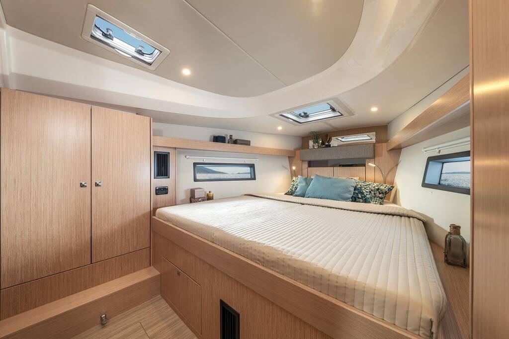 Segelyacht Bavaria C42 A.HO.I. two