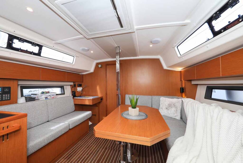 Segelyacht Bavaria C42 Good Times