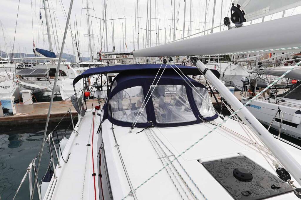 Segelyacht Bavaria C42 Valentin