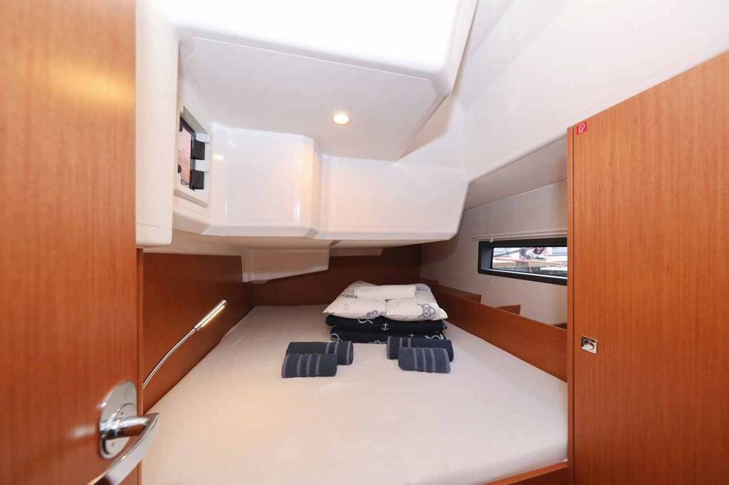 Segelyacht Bavaria C42 Valentin