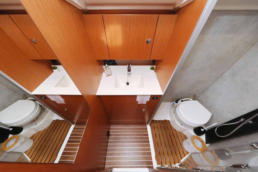 Segelyacht Bavaria C42 Valentin