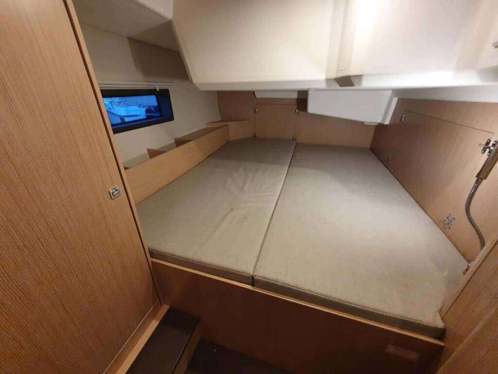 Segelyacht Bavaria C42 Ermis