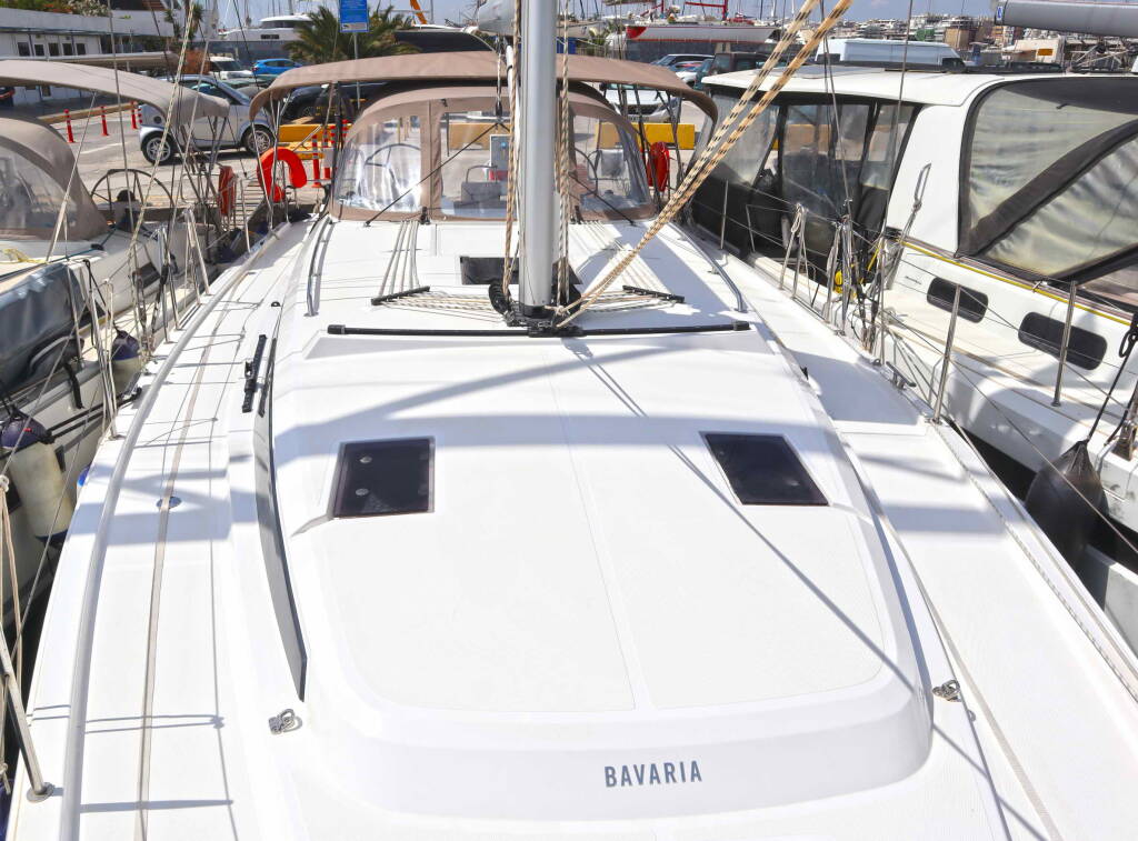 Bavaria C42 Lima