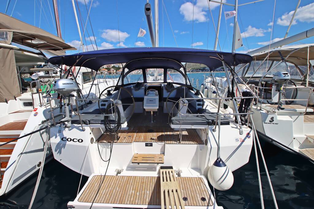 Bavaria C42 Coco