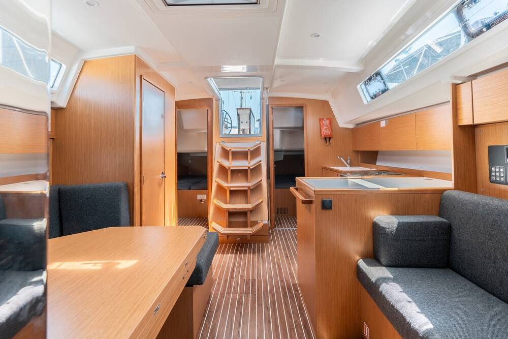 Segelyacht Bavaria C42 Avra