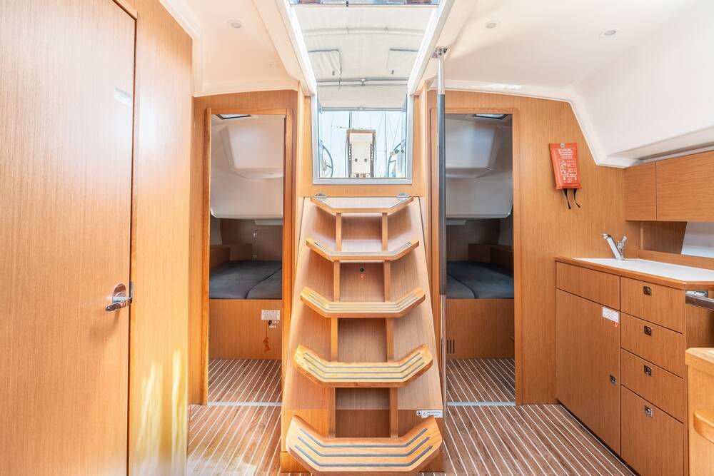 Segelyacht Bavaria C42 Avra
