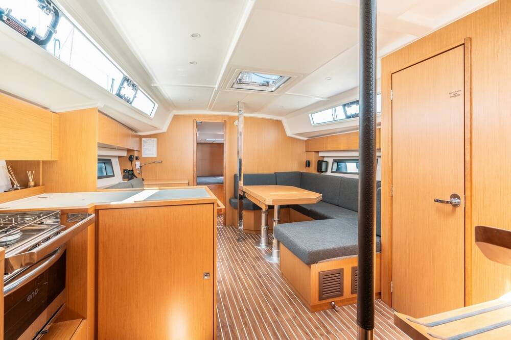 Segelyacht Bavaria C42 Avra