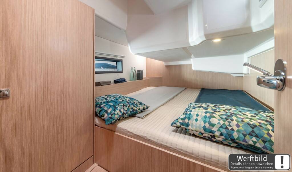 Bavaria C42 Blue Eyes